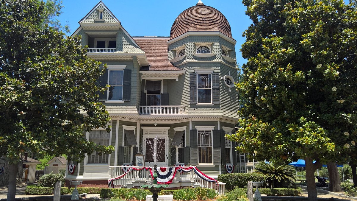 Commercial Roofing in Wood Streets, CA